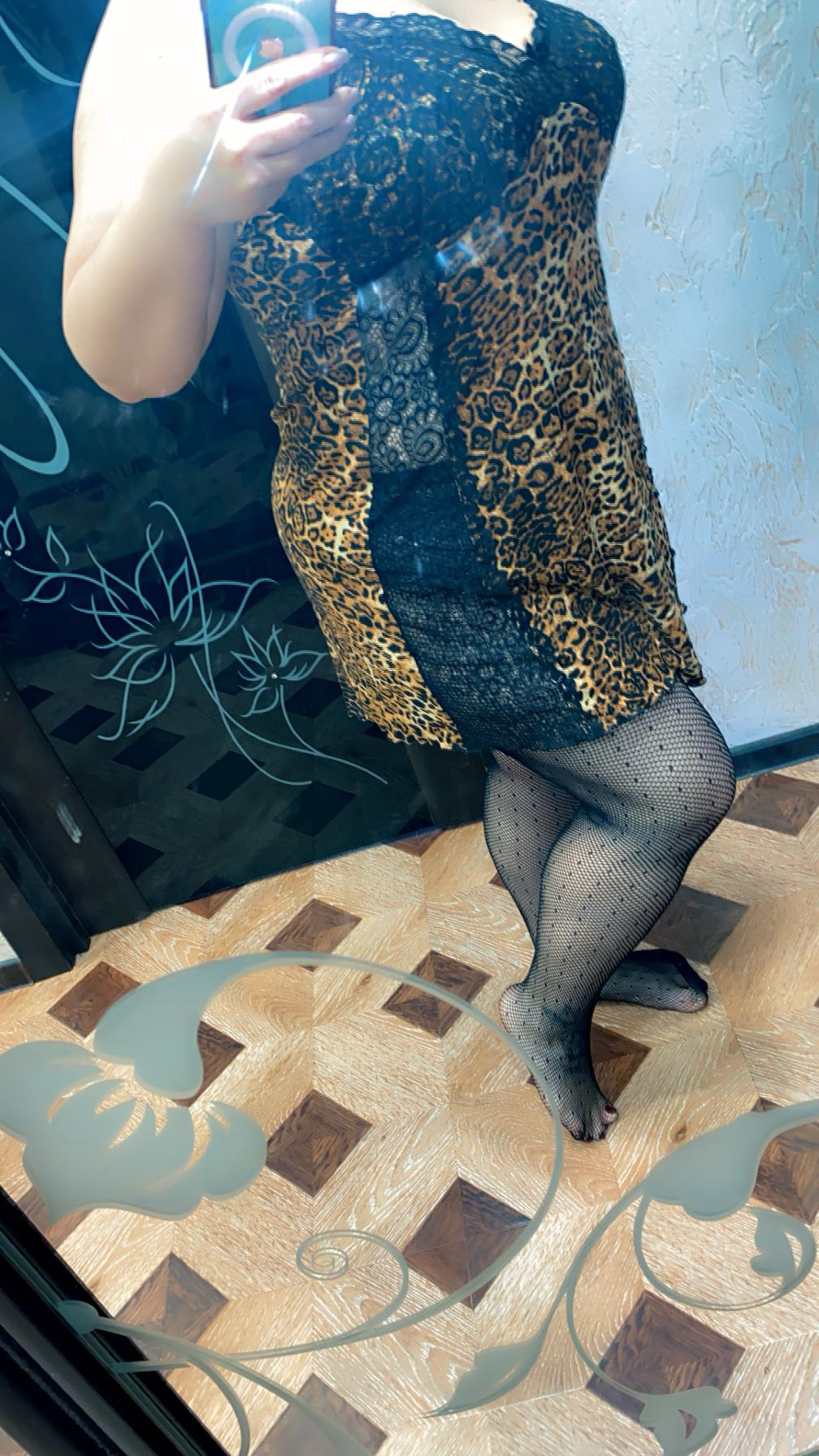 Профессионалка Оля 29 лет сделает нежно минет без резинки и примет у себя