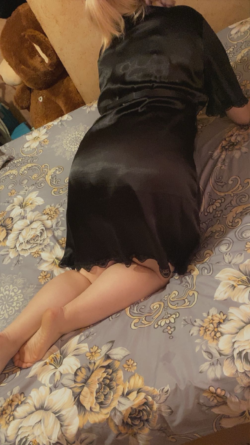 Шлюха Ольга спортивная сделает качественно расслабляющий массаж и пригласит к себе