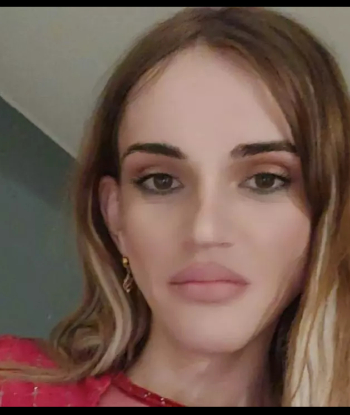 Индивидуалка выежаю транси 26 лет сделает профессионально расслабляющий массаж и позовет в гости