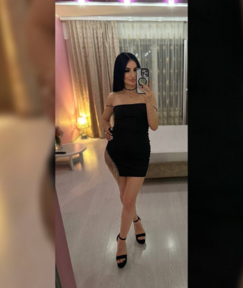 Путана ГЕЛЯ V I P стройная сделает профессионально есть подружка и пригласит к себе