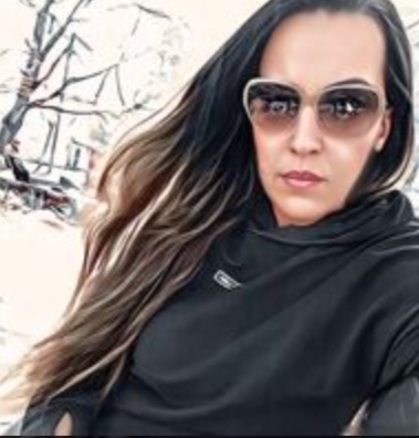 Девушка по вызову мастер ЭроМассажа с 5 размером груди подарит расслабляющий массаж и позовет в гости