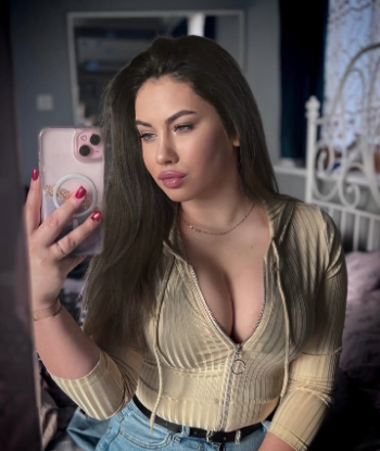 Девочка АРИНА PLUS 27 лет сделает профессионально классический секс и пригласит к себе в Район - Центр