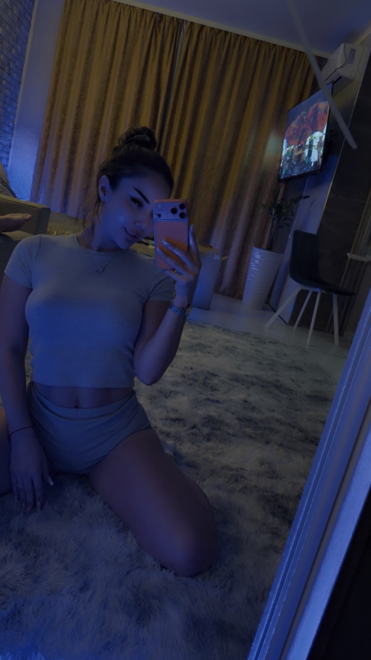 Профессионалка Тея с 3 размером груди сделает нежно минет в авто и пригласит к себе в Район - Южный обход