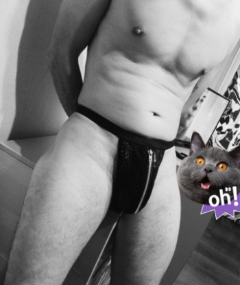 Девушка по вызову Антон стройная подарит фистинг анальный и позовет в гости в Любой район