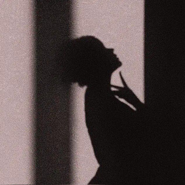 Эскорт Елена 26 лет сделает с удовольствием классический секс и пригласит к себе в Любой район