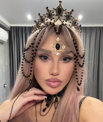 Профессионалка Луиза 27 лет сделает нежно урологический массаж и пригласит к себе