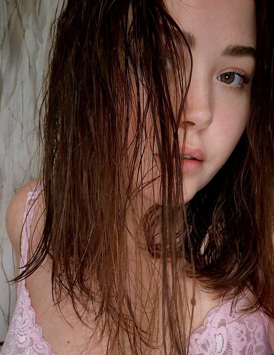 Девочка Влада с 3 размером груди исполнит классический секс и позовет в гости